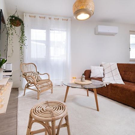 Stylish One-Bedroom Apartment 普罗夫迪夫 外观 照片